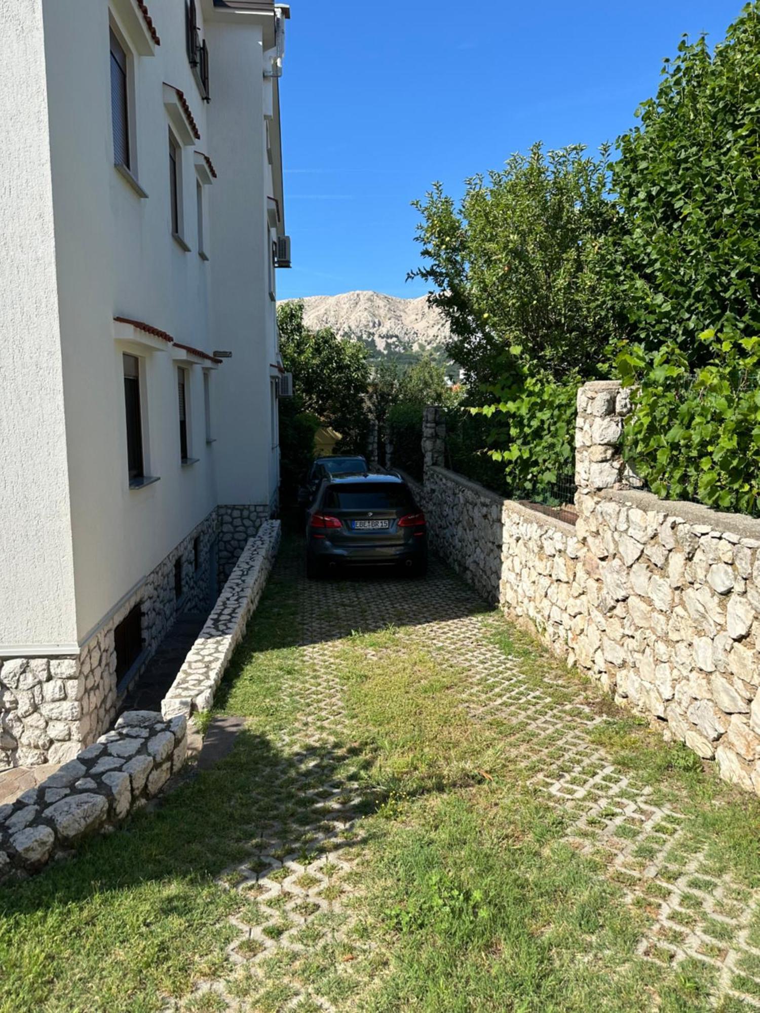 Apartments Zlatko & Mira Dorcic Baška Exterior foto
